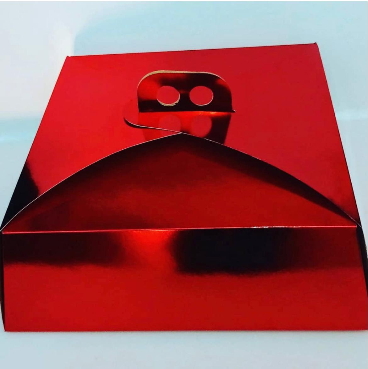 CAJA P/ TORTA ROJO METAL 26X26X14.5